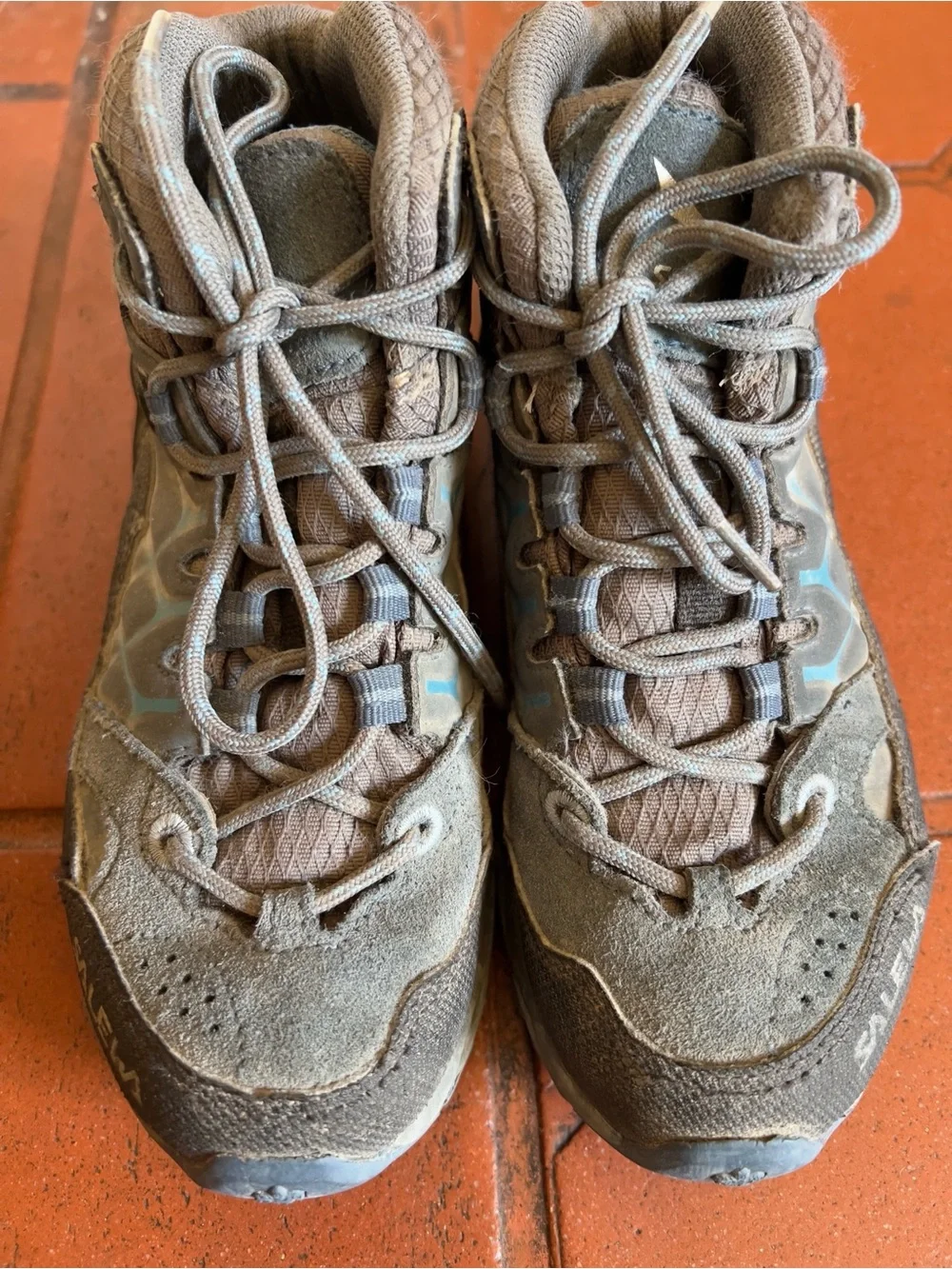 Salewa kids lightweight hiking boots